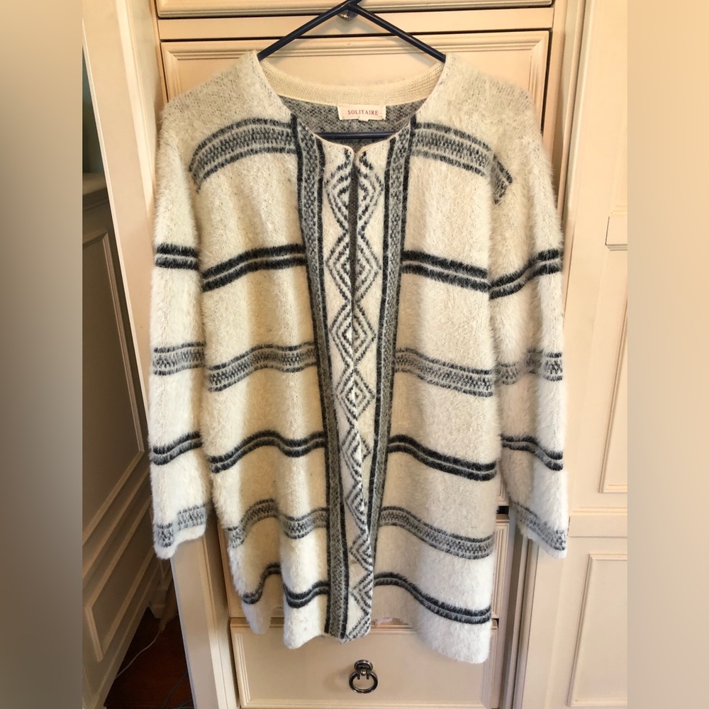 Solitaire long black and white cardigan size medium